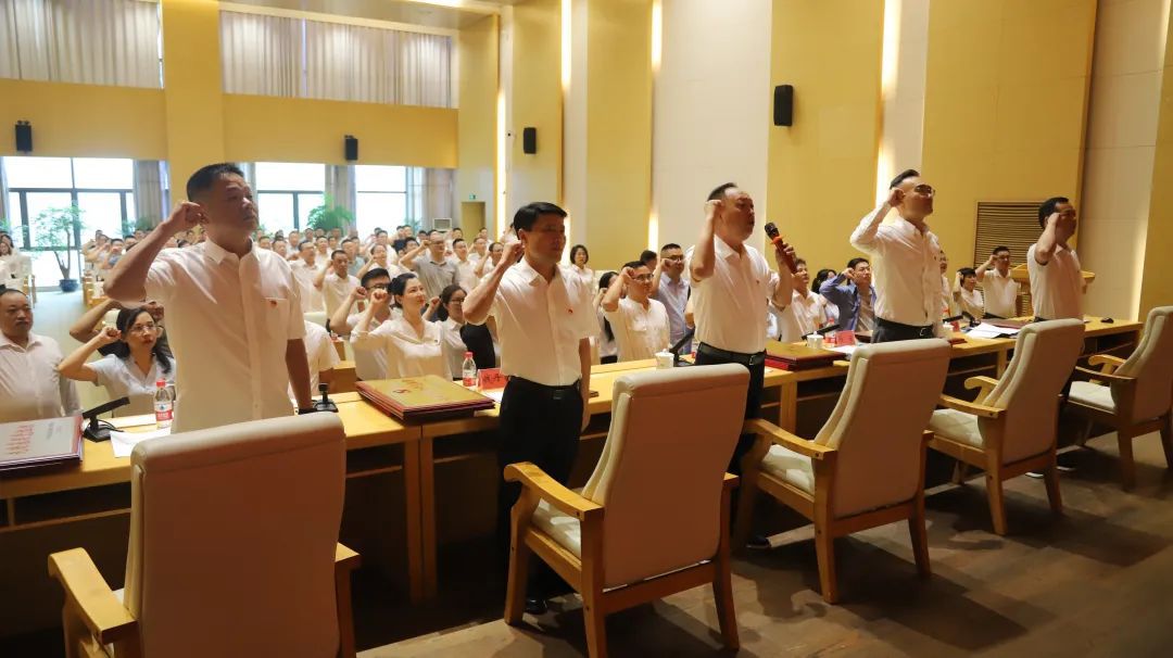 觀盛公司黨委榮獲新港區“兩優一先"表彰